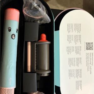 Dyson Hair Tool in Pink and Light Blue